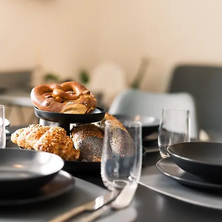 Einzimmerwohnung In Seenaehe Klimatisiert * פרידריכסהאפן